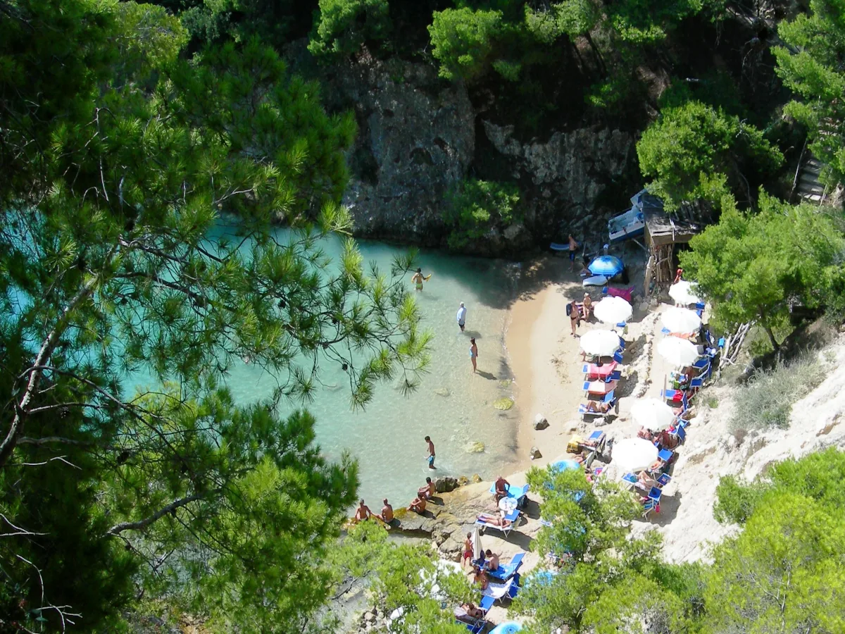 Spiaggia di Cala Matano sull'isola di San Domino